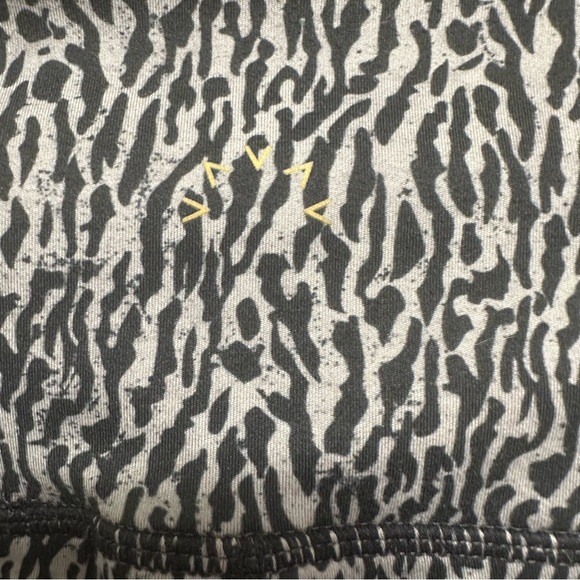 Varley Century Leggings Zebra Animal Print Black Gray High Rise Size Small - Picture 2 of 5